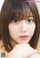 Risa Watanabe 渡邉理佐, Shonen Sunday 2019 No.30 (少年サンデー 2019年30号) P10 No.824058